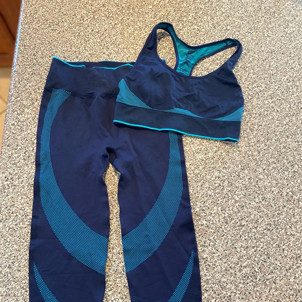 Victoria’s secret Bra & Leggings set